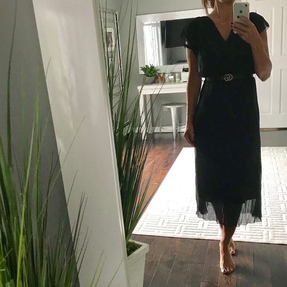 Max Studio Dresses & Skirts - Max Studio black Silk Dress size Medium